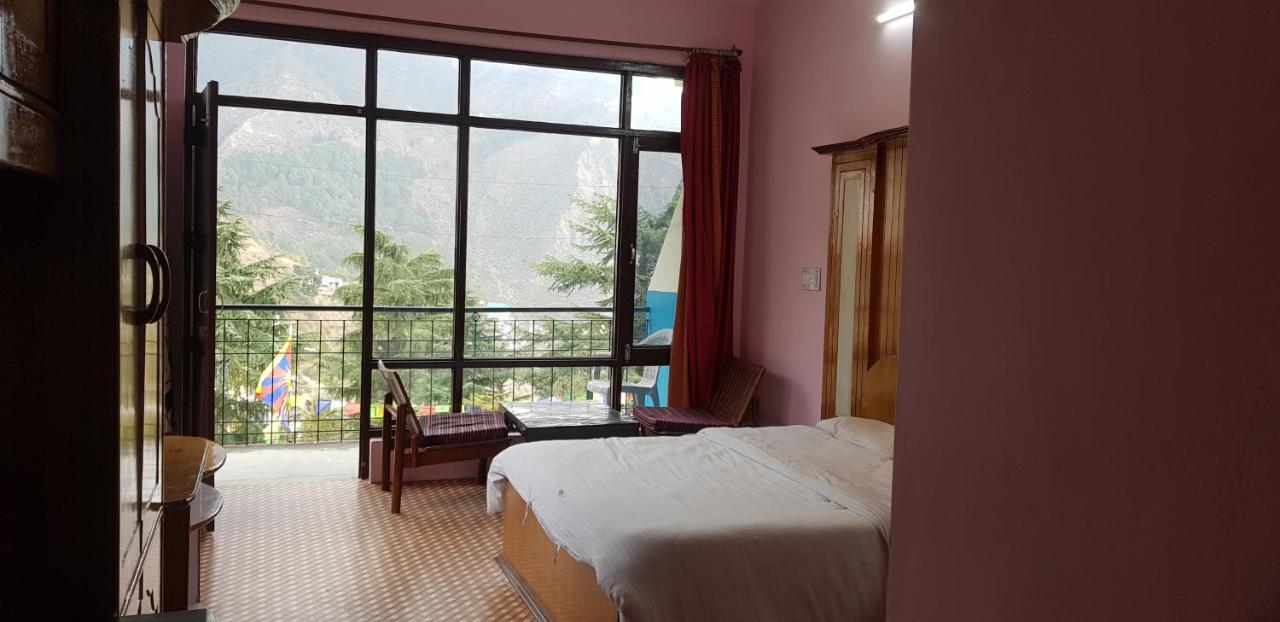 Tibet World Hostel McLeod Ganj Zewnętrze zdjęcie